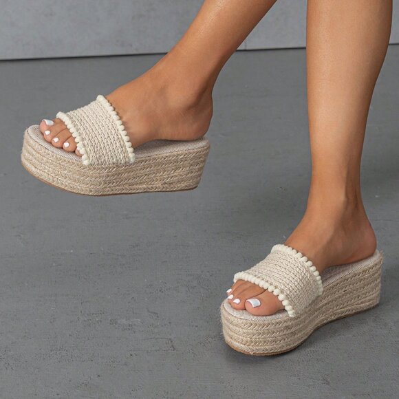 Beige Vacation Women's Boho Vacay platform Open Toe Sandals - Picture 1 of 6